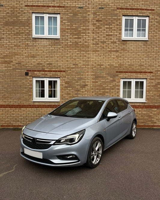 2017 Vauxhall Astra SRI